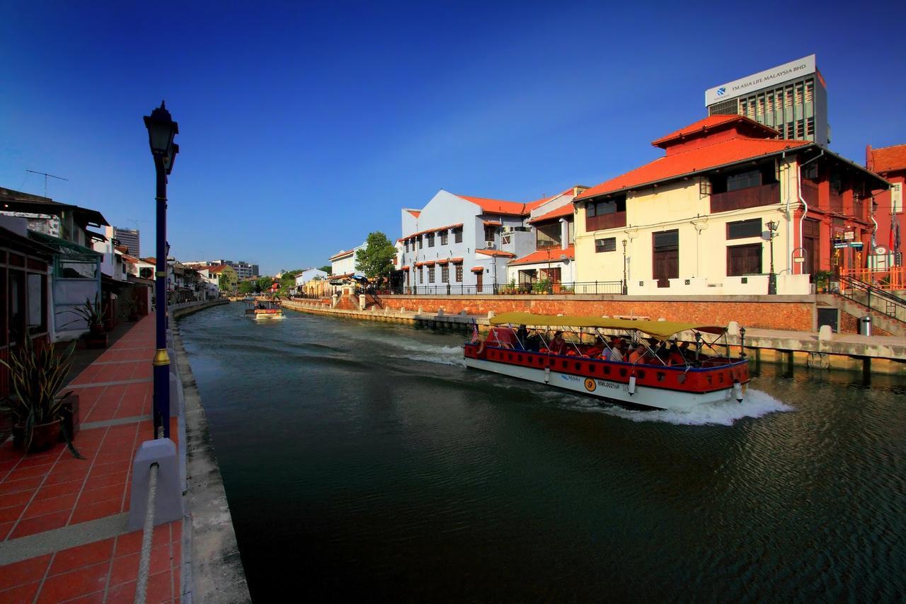 Orkid Hotel Melaka Exteriör bild